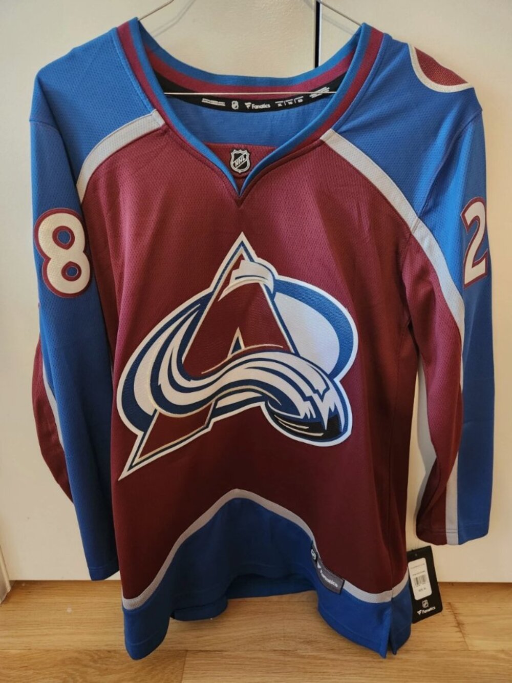 Avalanche Women's Hockey Jersey #28 Wood